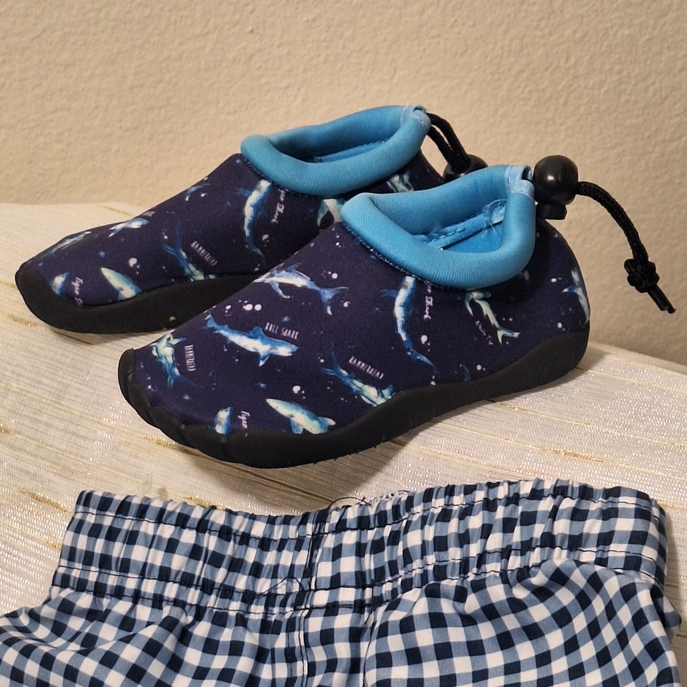Kids Tommy Bahama Navy Shark Water Shoes